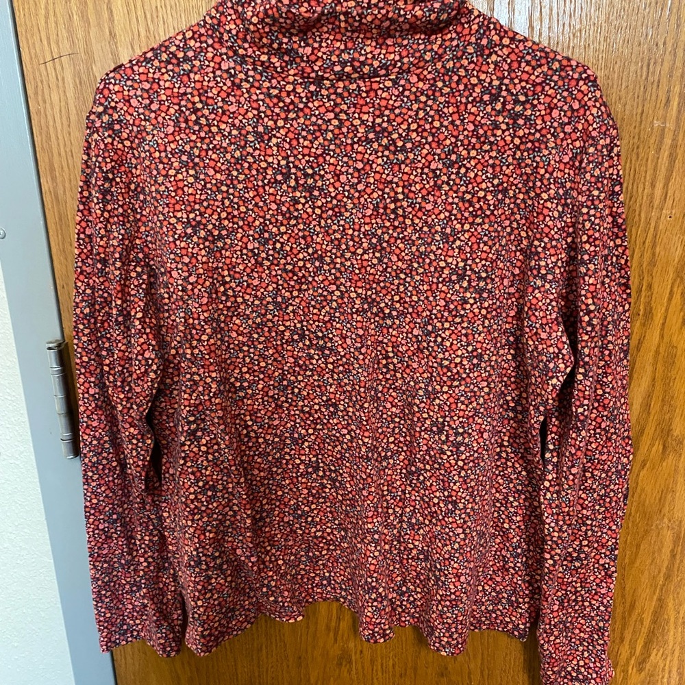 Brand: Croft and Barrow. Size: L. Worn: both only 2 times
